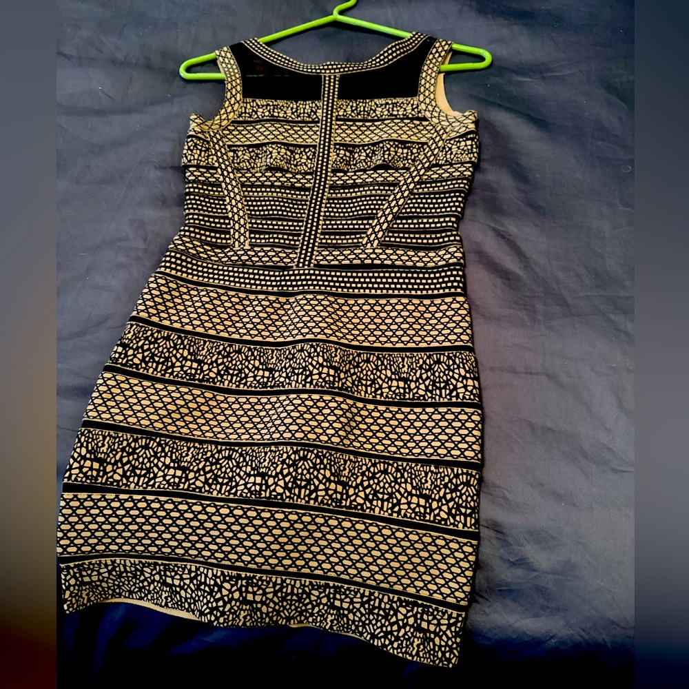 Cocktail dress used once for a photoshoot.